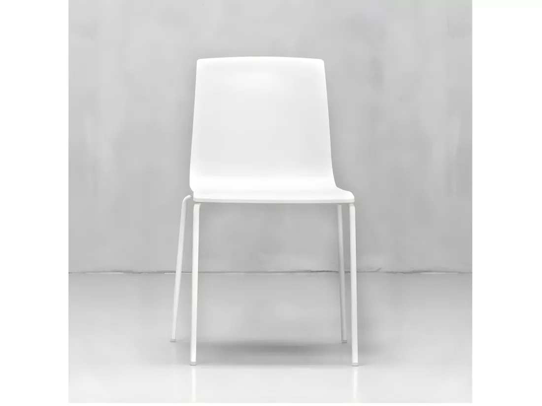 Chaise en polypropylène et pieds en métal Vanya - Lot de 4-Couleur Blanc cassé