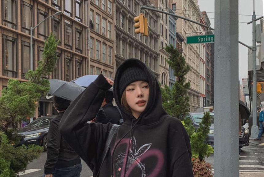 SeoulPop - Unisex Cartoon Hart Print Hoodie
