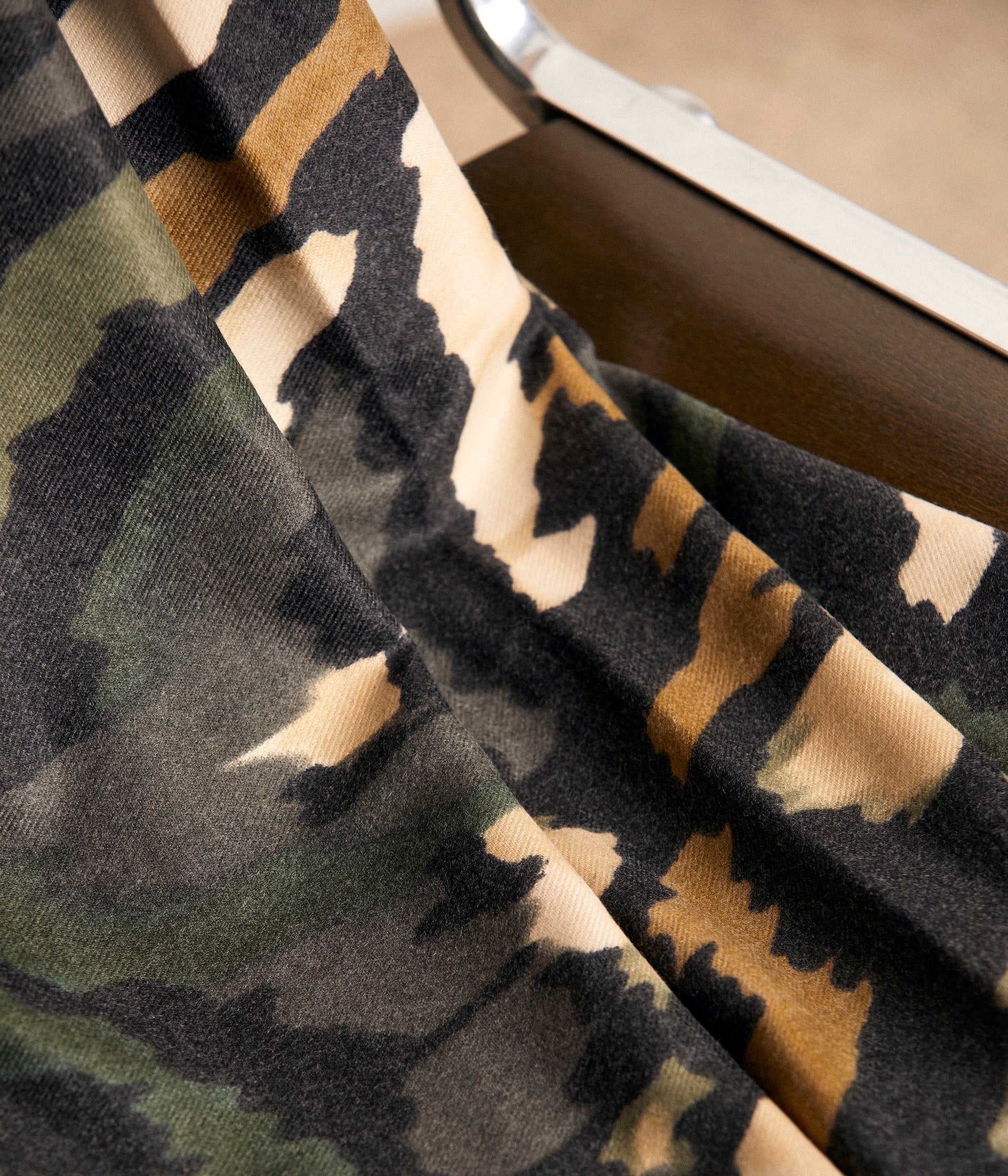 Echarpe vert camouflage Cloelia