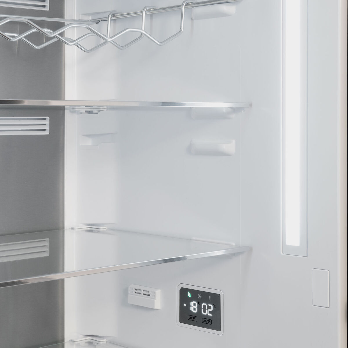 Bertazzoni RBM60F5FBNC Frittstående kombiskap 201 x 60 cm Modern-series, svart glass