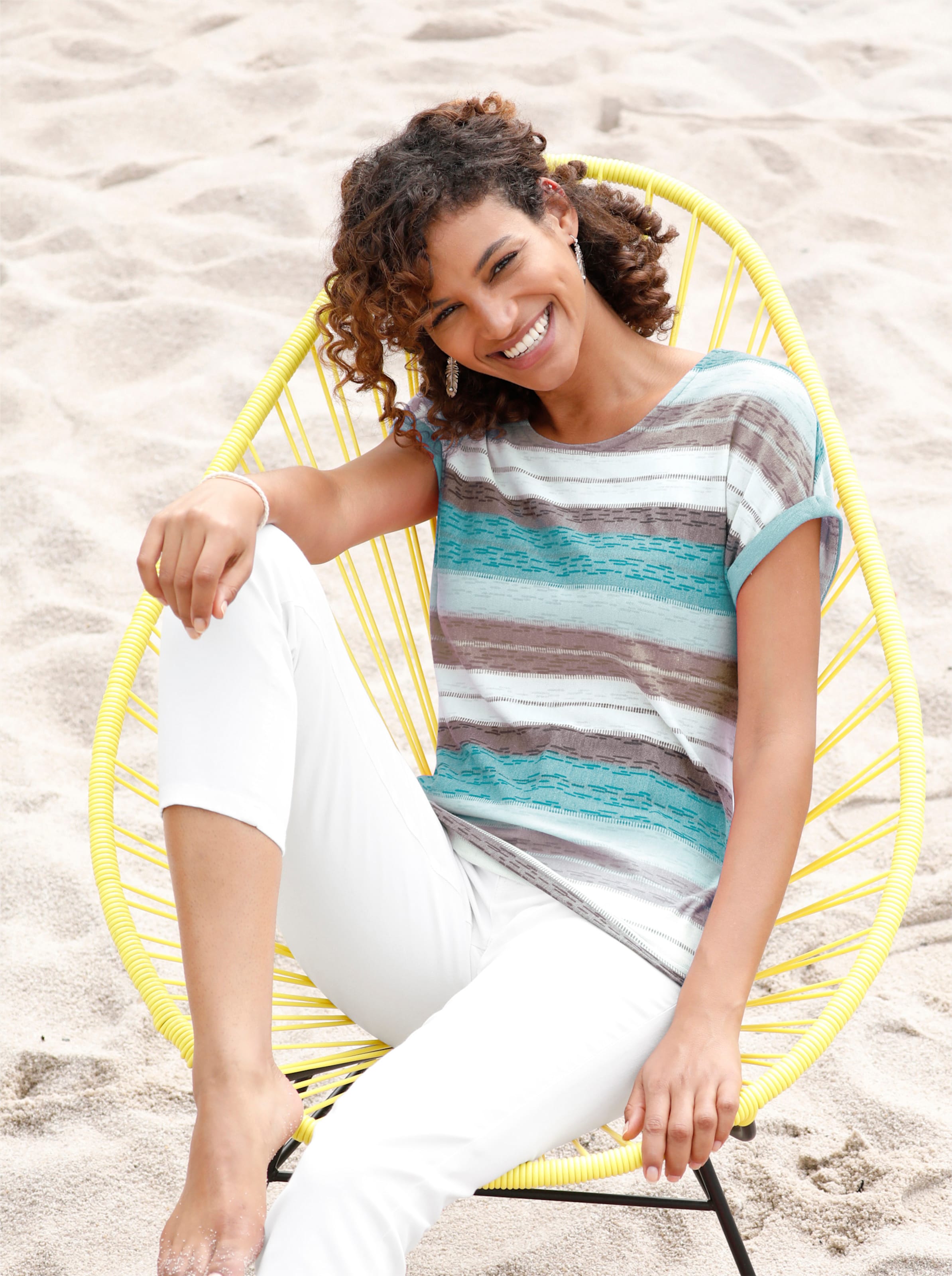 Shirt in ozean-gestreift