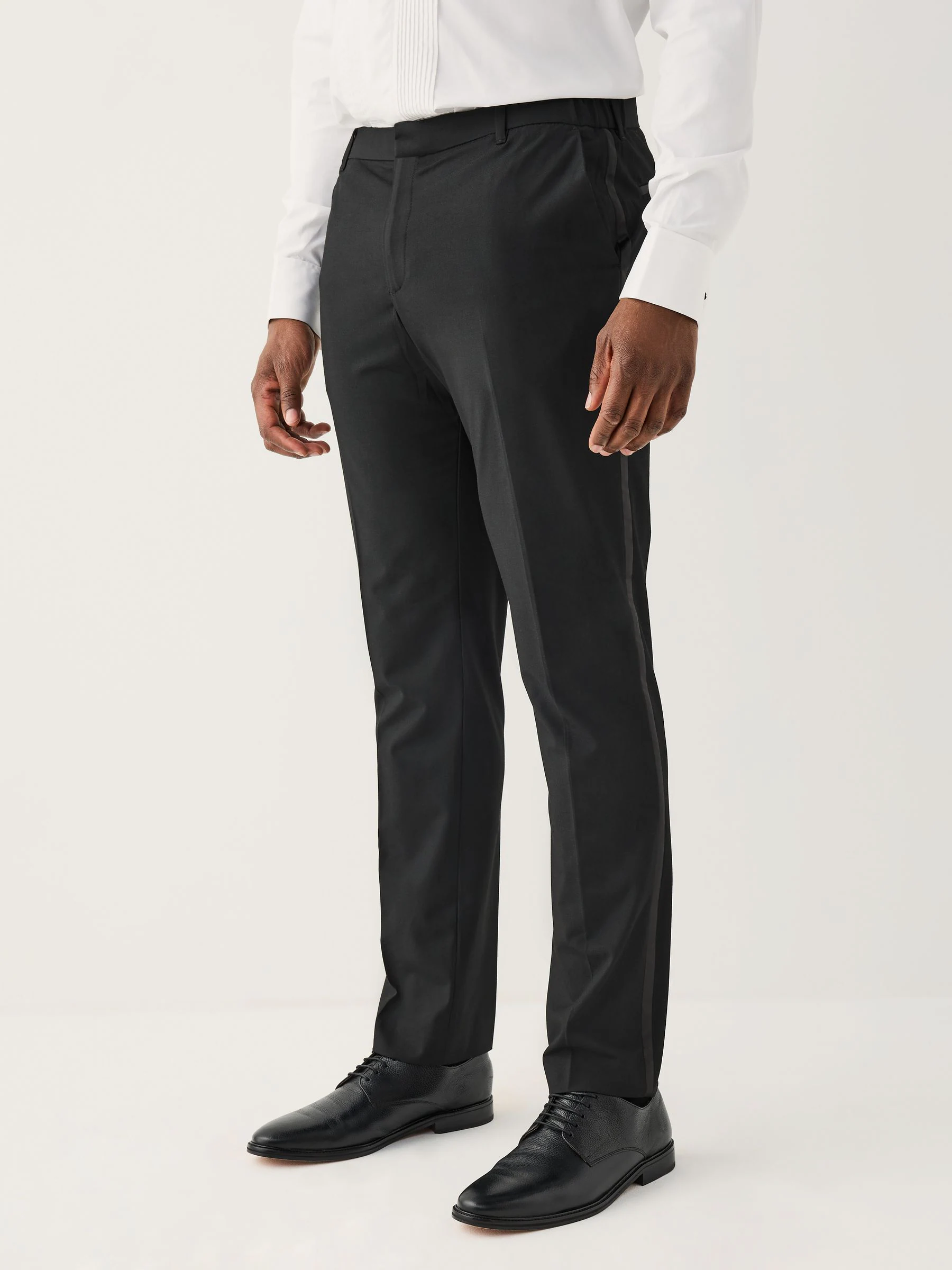 Zwart - Aansluitend - Motionflex Textured Tuxedo Trousers With Side Tape