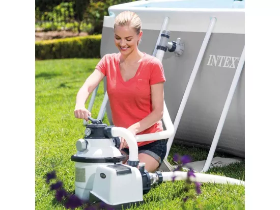 Pompe de filtration à sable pour piscines 10500 l/h Intex 26648