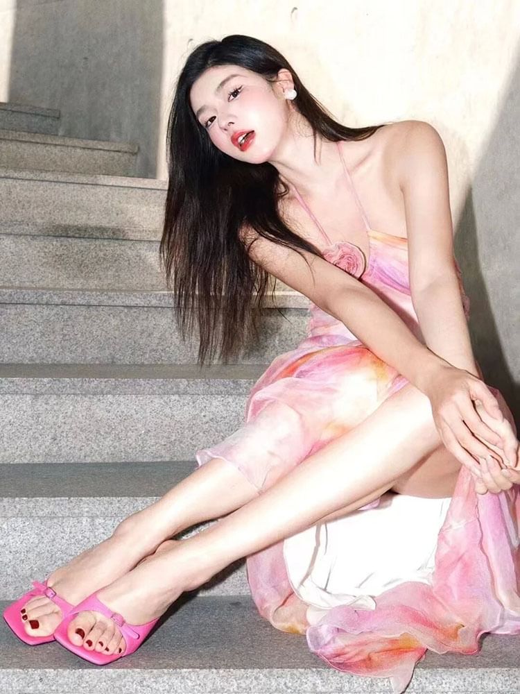 12th Tone - Halter Tie Dye Bloemenaccent Maxi A-lijn Zomerjurk