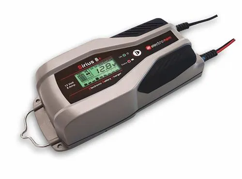 Electromem Sirius 8  lader der også kan lade lithium batterier - Til 12V batteri