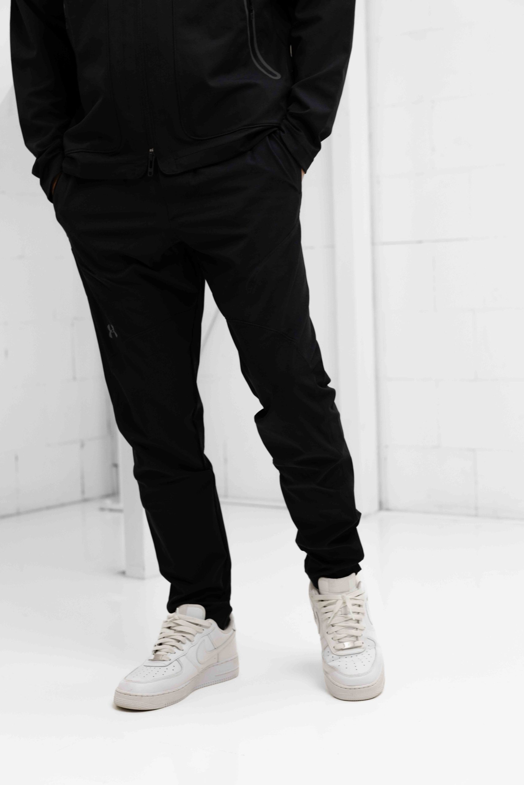 Under Armour Unstoppable Tapered Trainingspak Heren Zwart
