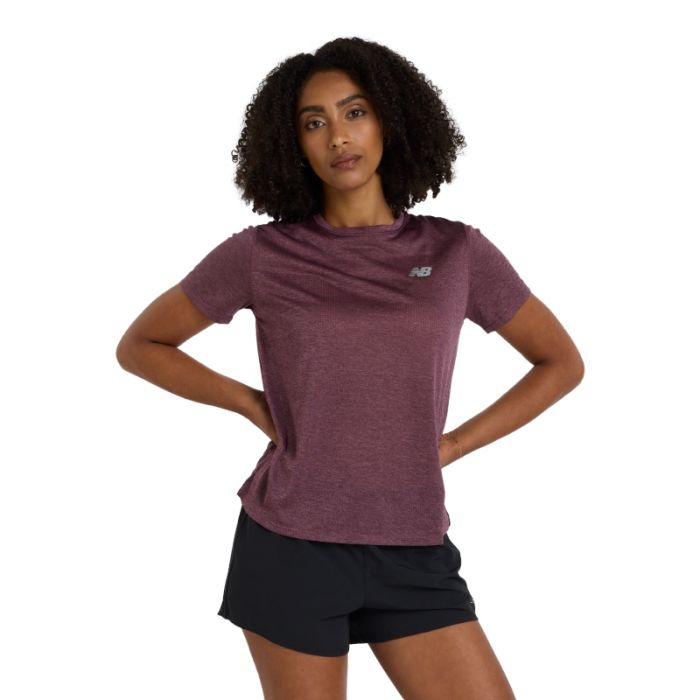 New Balance Dame T-shirts Athletics SS Tee Lilla