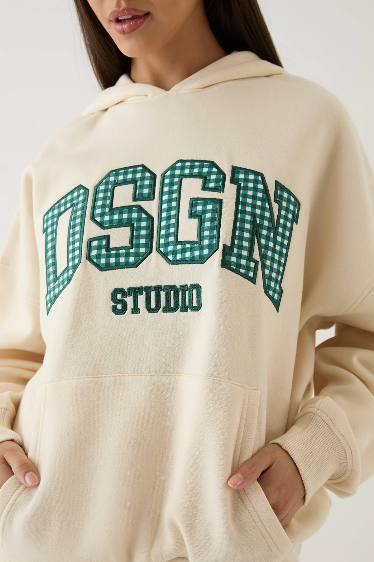 Sweat À Casynthétiqueche Oversize Dsgn Studio Avec Appliqué Vichy