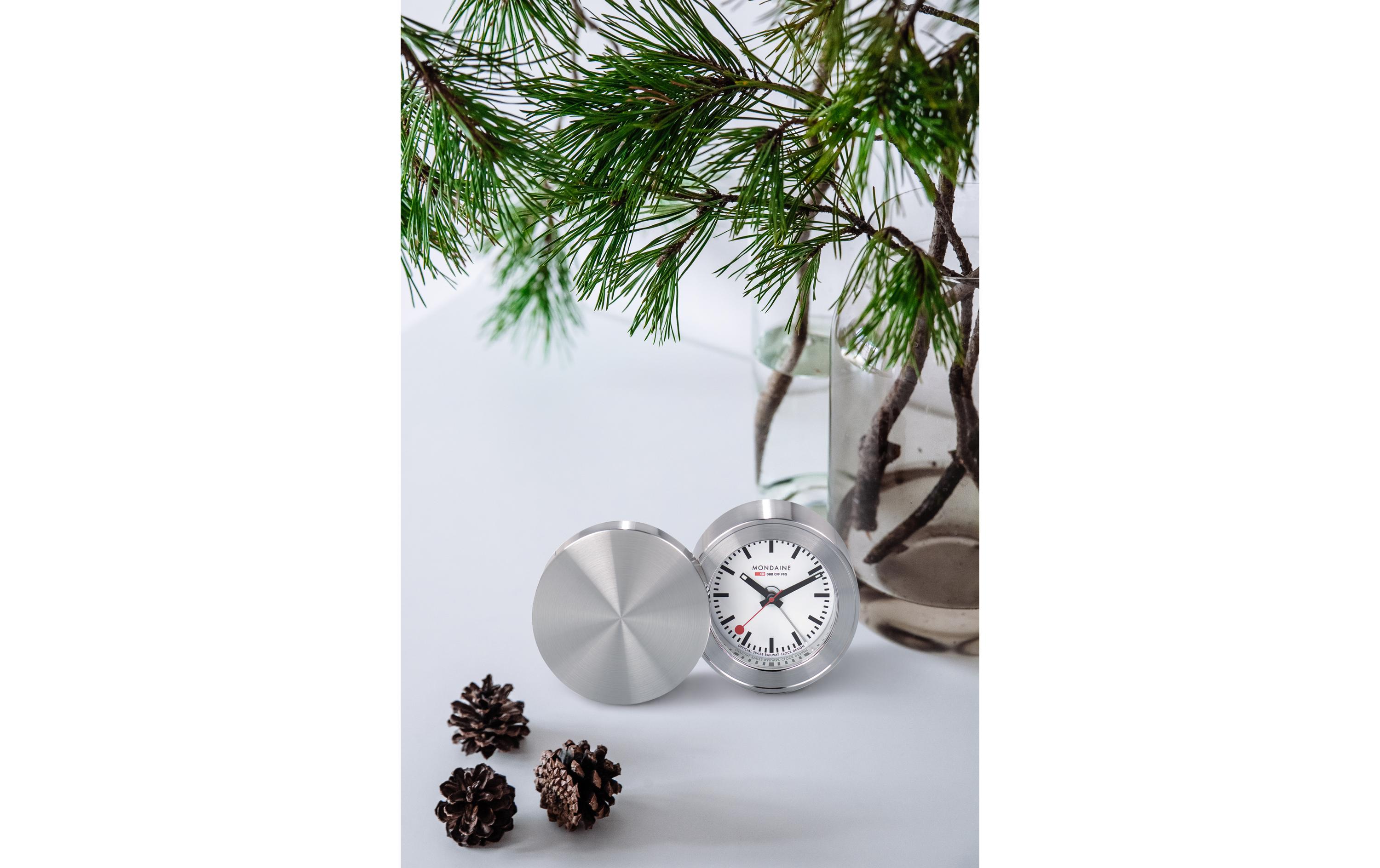 Klassischer Wecker Ø 5 cm, Silber<br>Analoge Tisch-Uhr