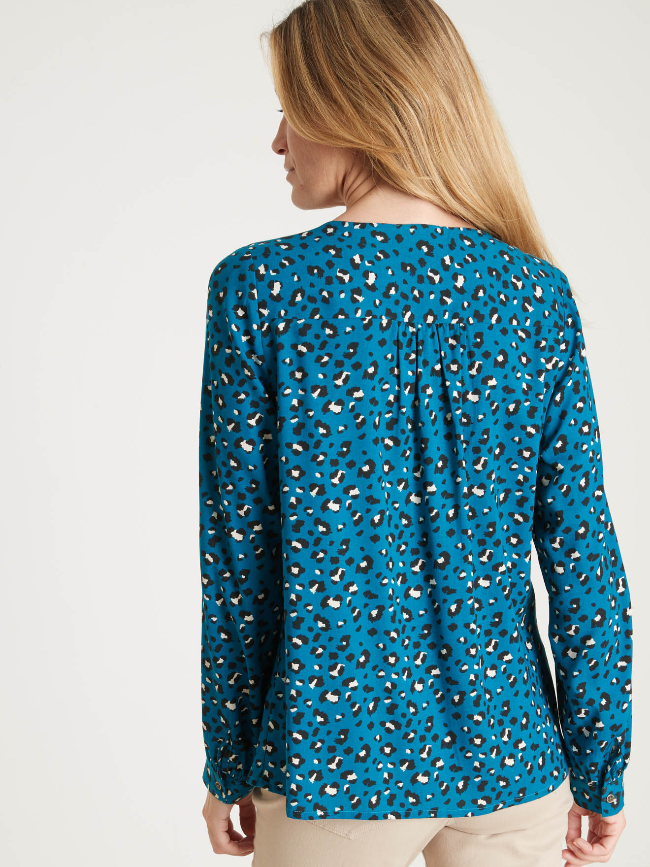 Blouse fluide encolure V