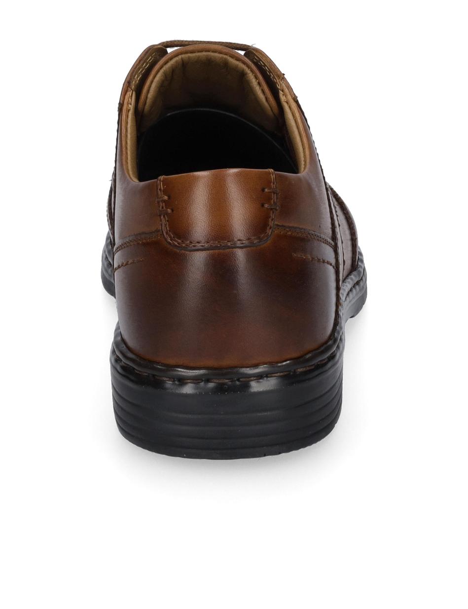 Halbschuh Alastair 14, cognac