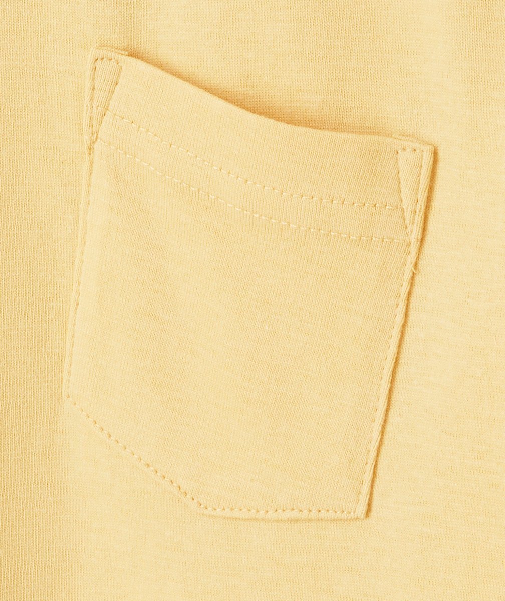 T-SHIRT GARÇON EN COTON BIO ET À MANCHES COURTES JAUNE AVEC POCHE