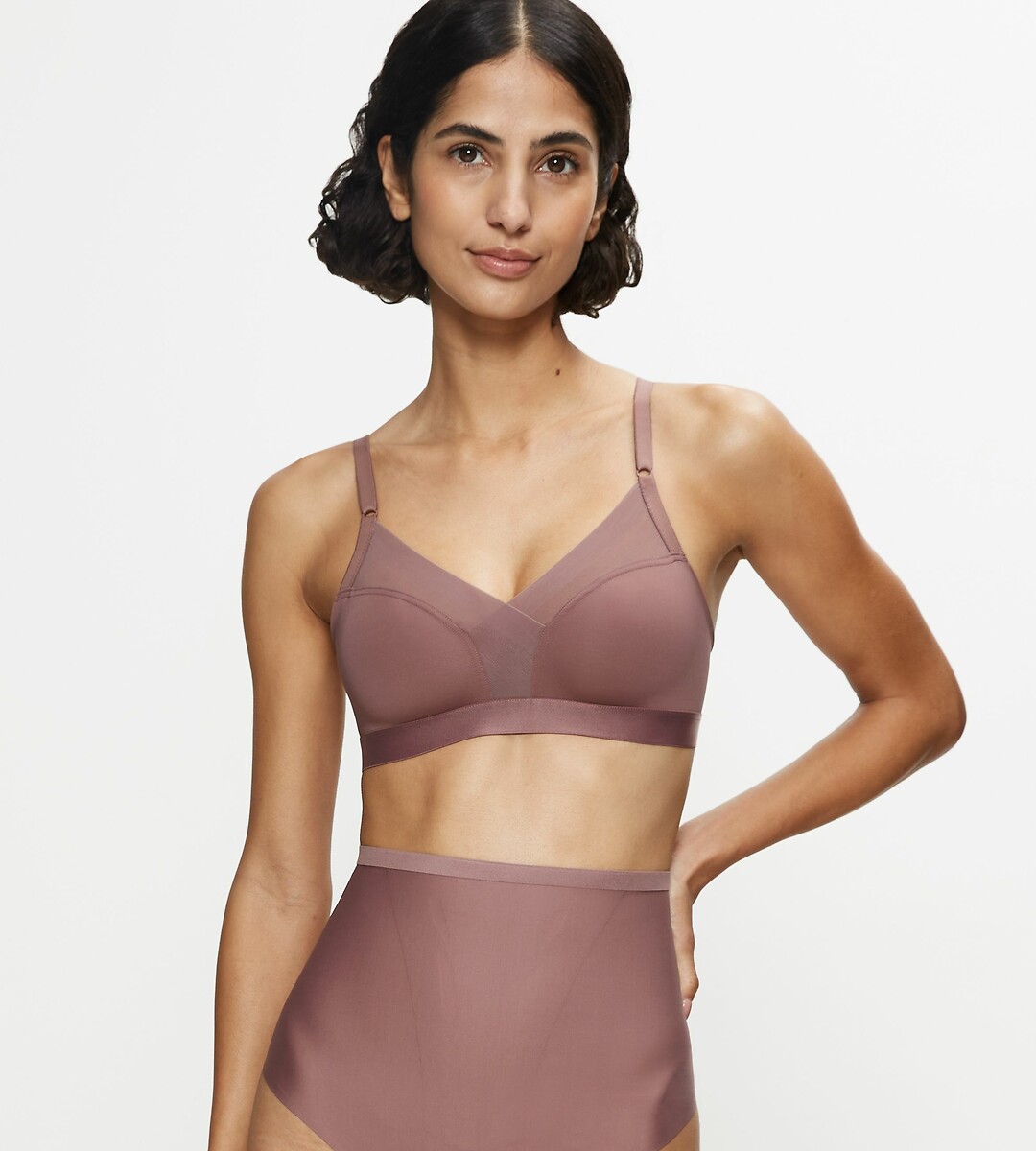 TRIUNFO<br>Bustier Shape Inteligente