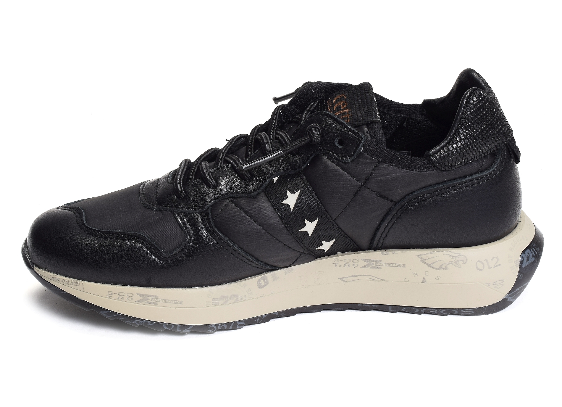 C1311 w noir
