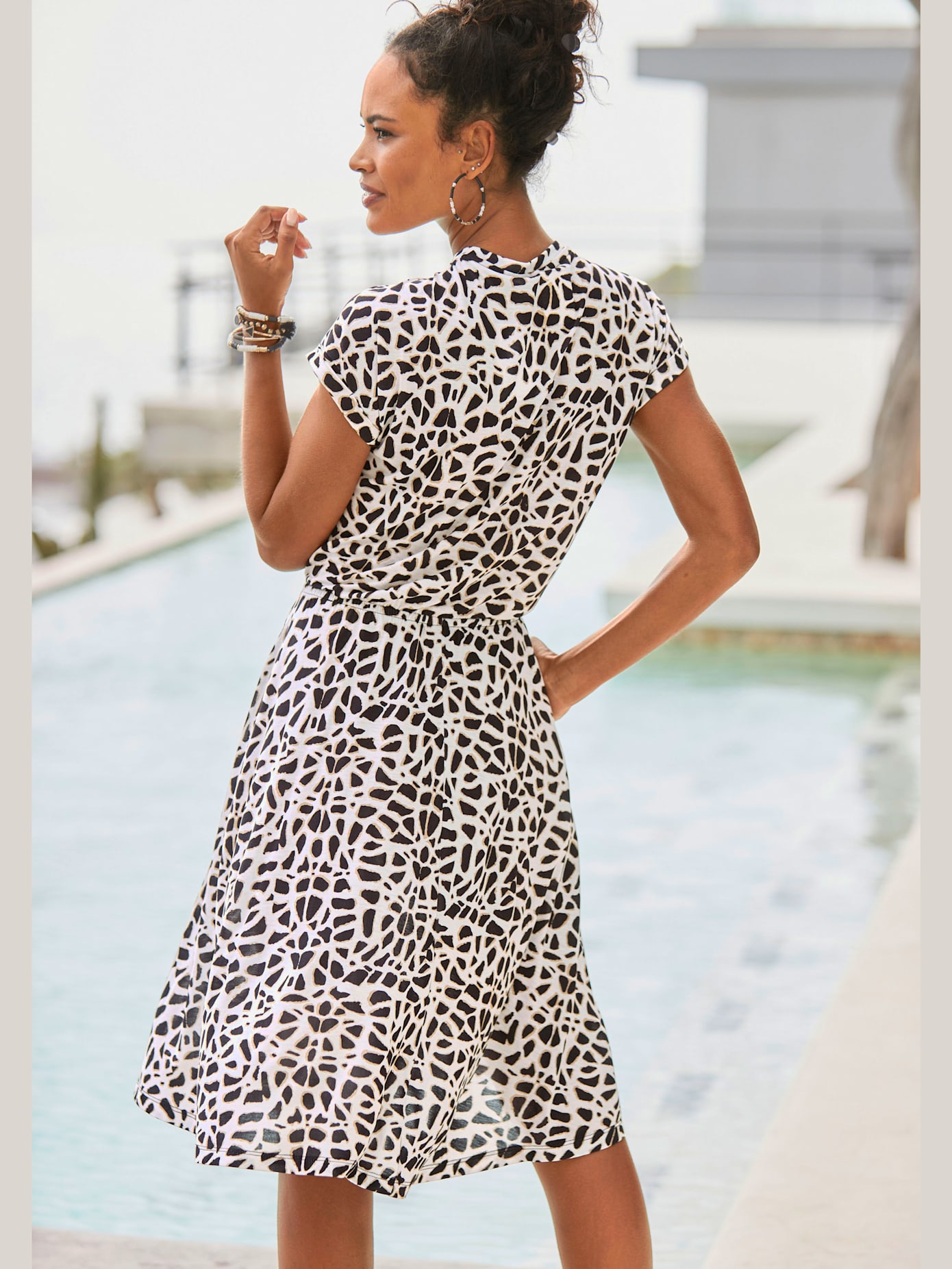 Robe en jersey encolure ronde