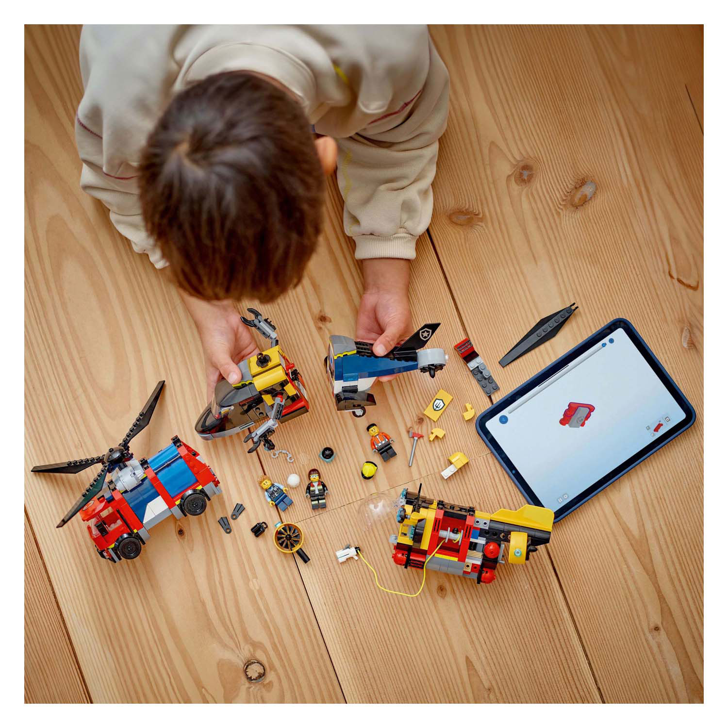 LEGO City 60462 Helikopter, Brandweerauto en Onderzeeer Remix