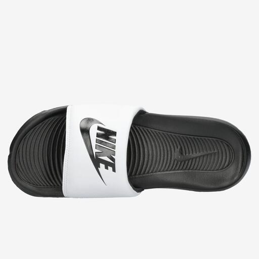 Nike Victory One