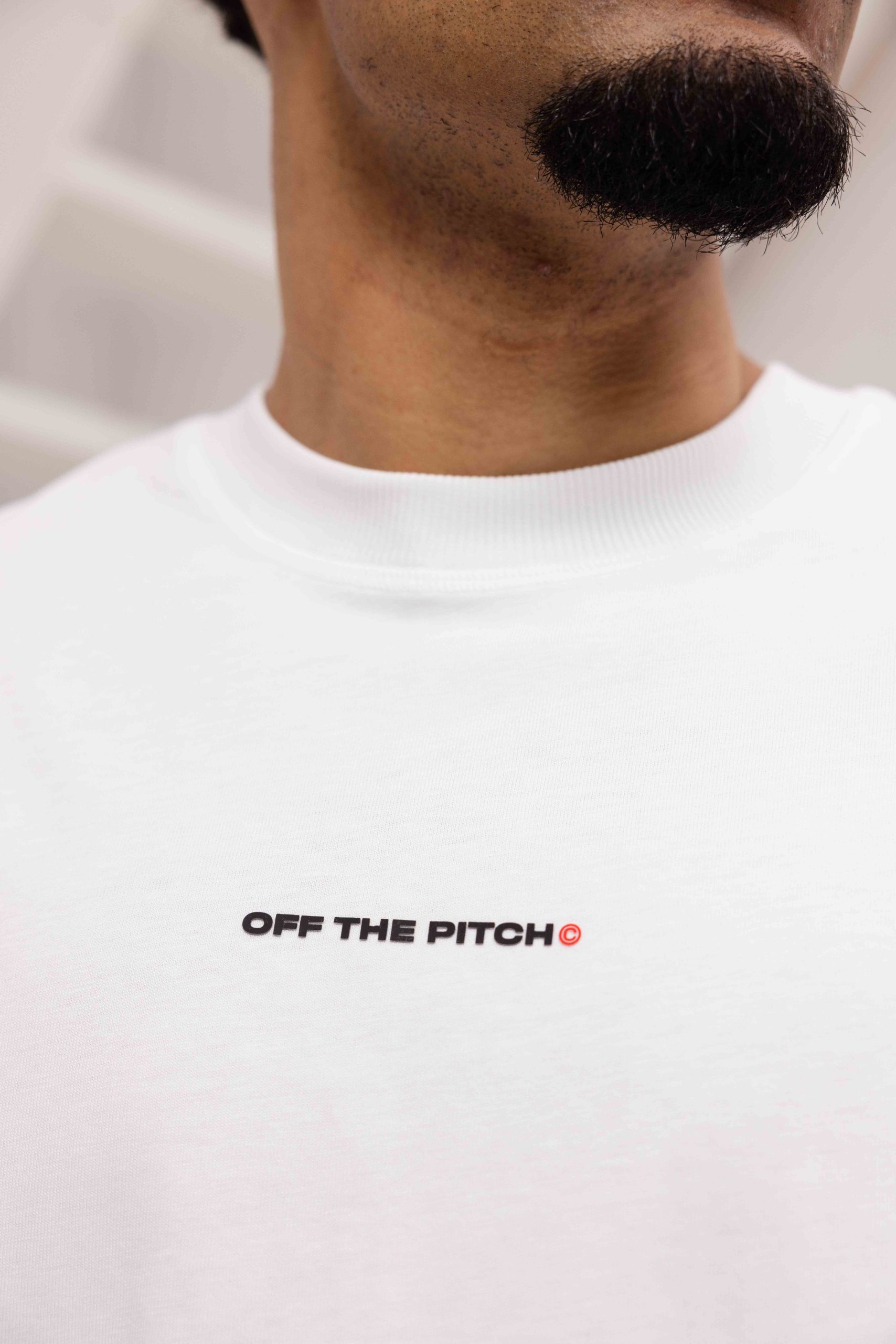 Off The Pitch Fragile World Loose Fit T-shirt Heren Wit