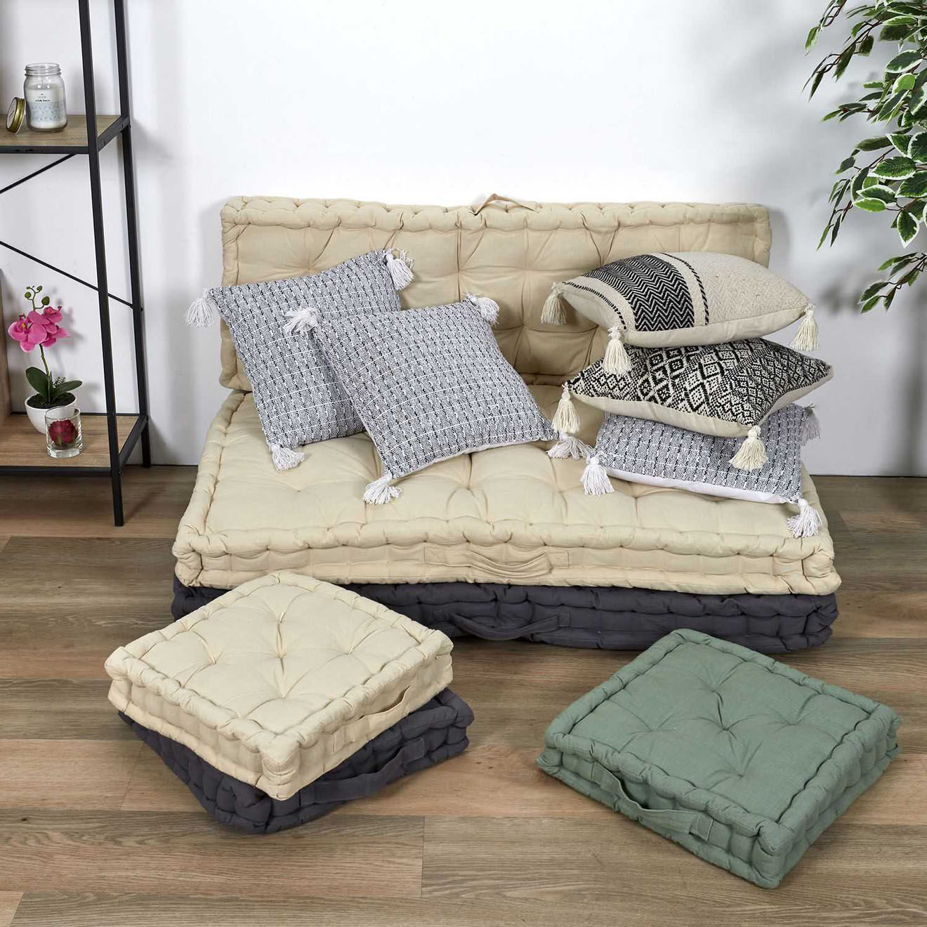 Home Deco Factory Coussin ethnique pompons beige/noir - 40x40 cm