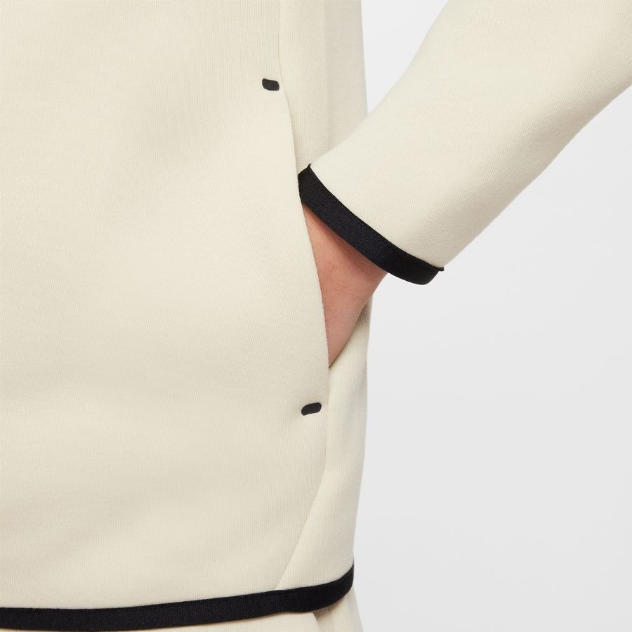Nike Sportswear Tech Fleece