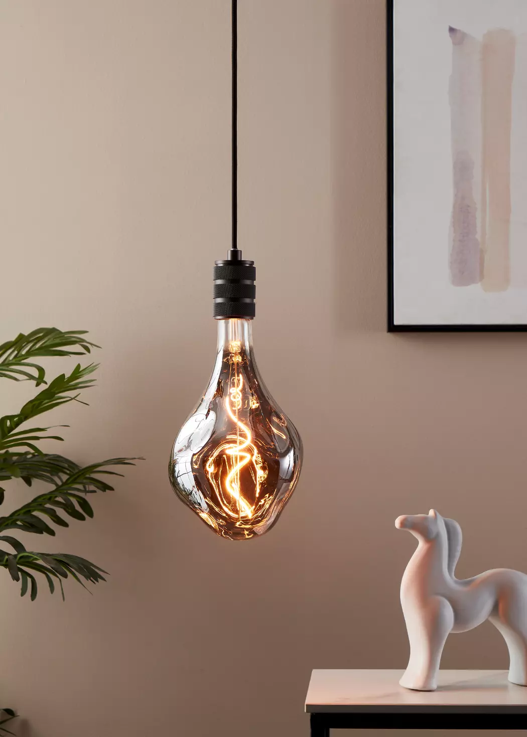 LED - Dekoleuchtmittel E27 / 4 Watt
