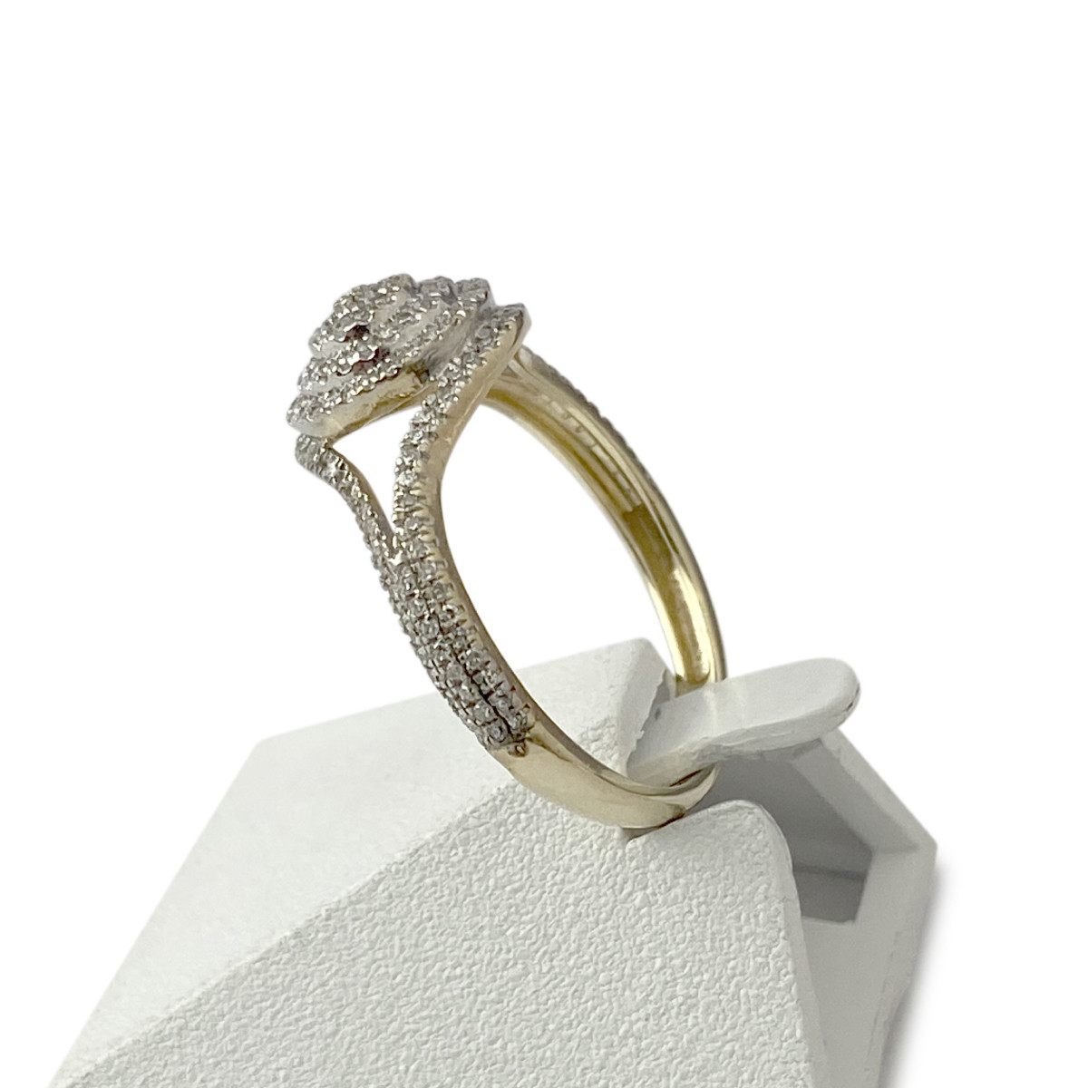 Bague d'occasion or 375 2 tons diamants