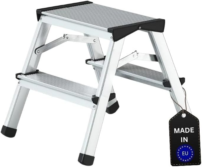 PROREGAL Economy Basic Trapladder, dubbelzijdig toegankelijk, 2 x 2 treden, werkhoogte 2,38 m, draagvermogen 125 kg