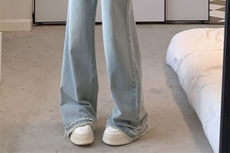 Coline - High Rise Washed Wide Leg Jeans