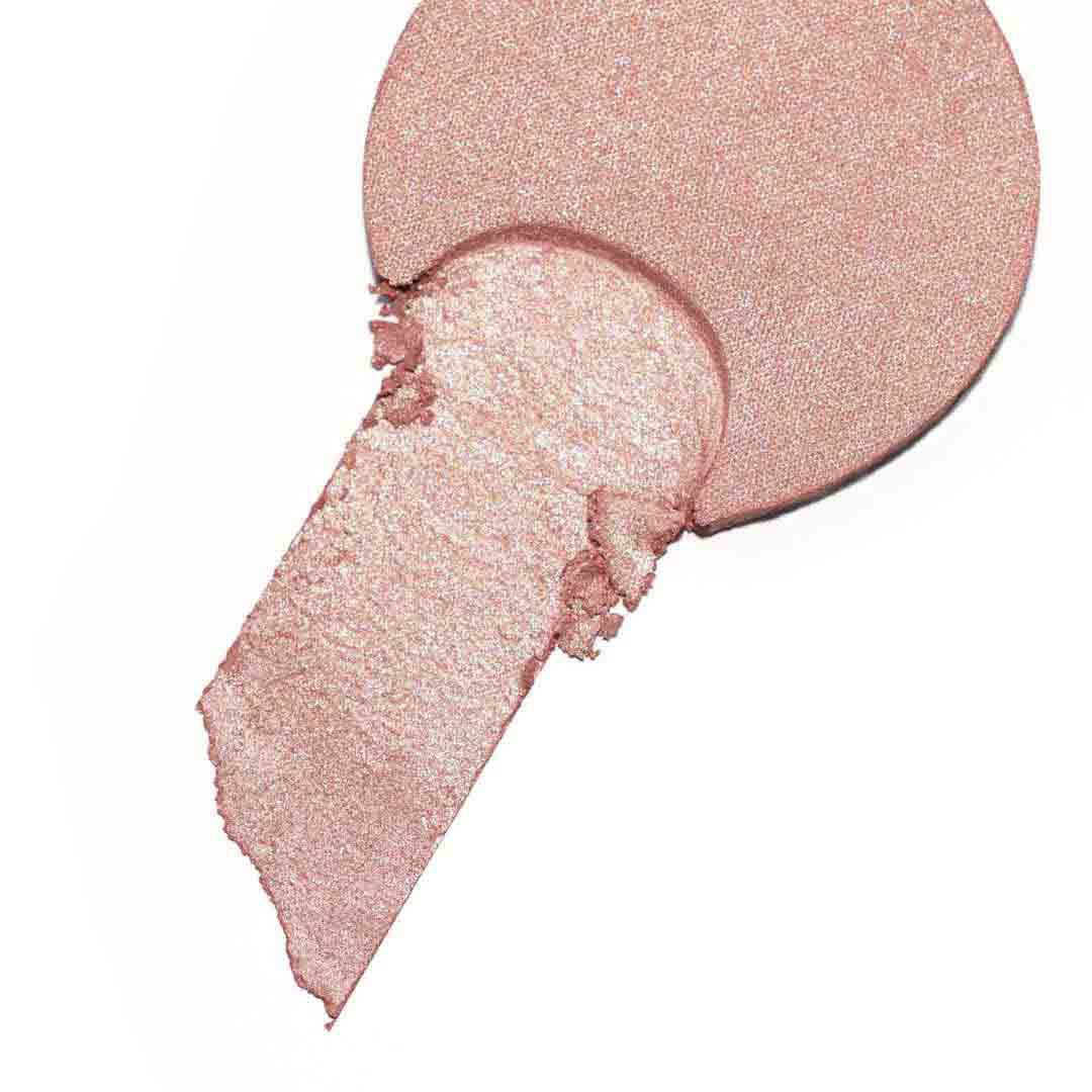 ESSENCE  Soft touch bouncy blush glow