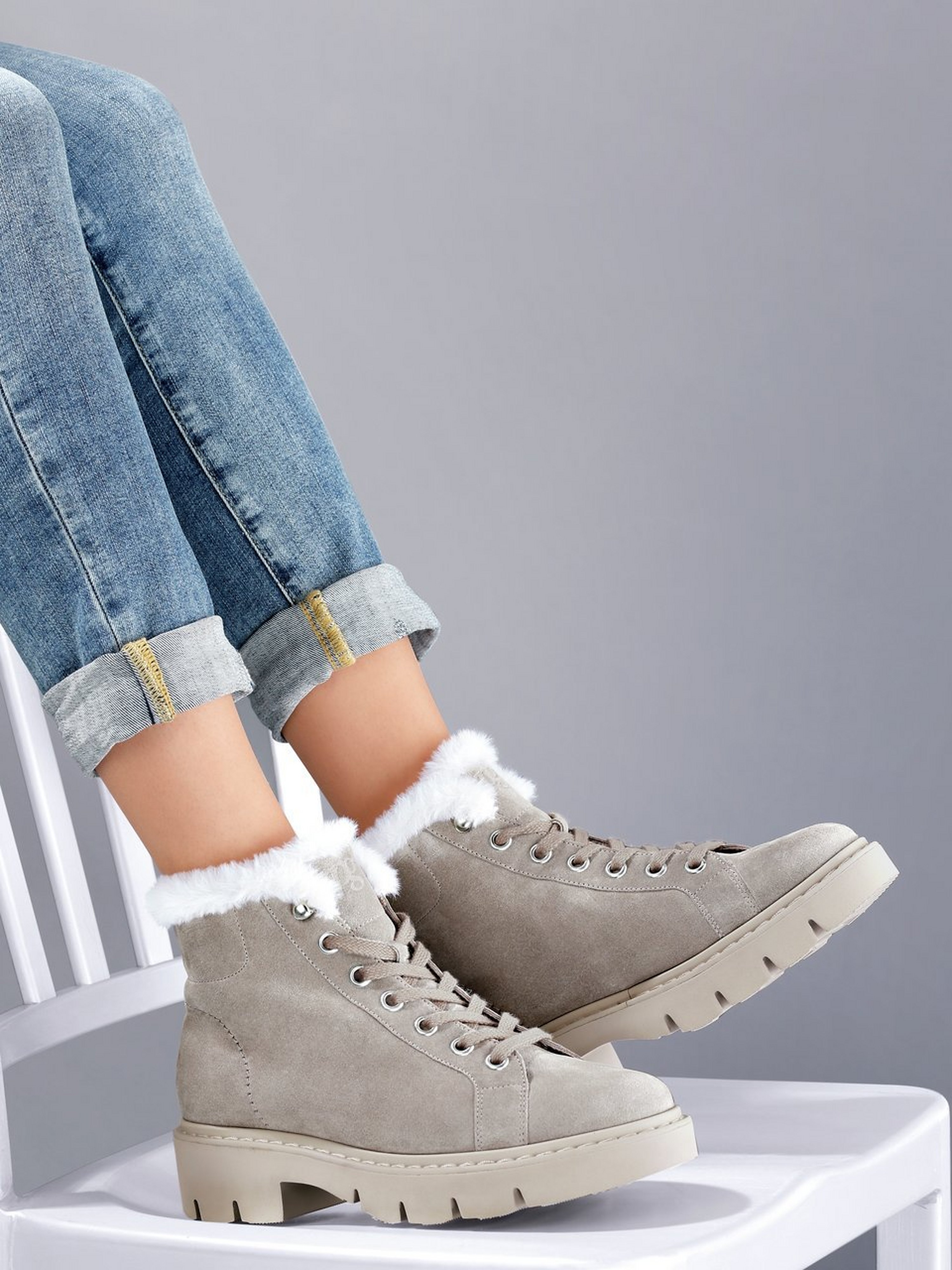 Winterwarme Schnür-Stiefelette