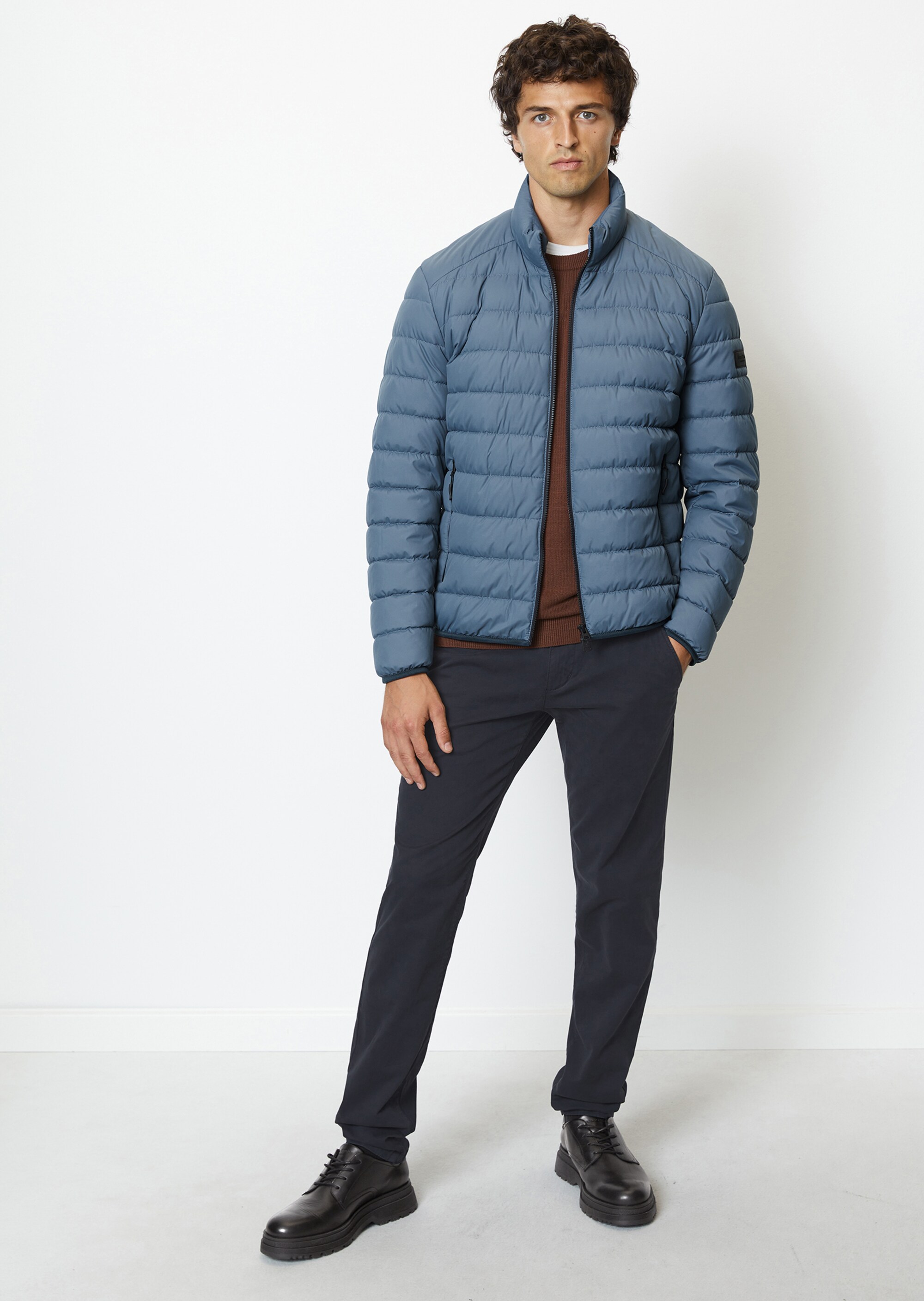 Steppjacke regular aus recyceltem, wasserabweisendem Material
