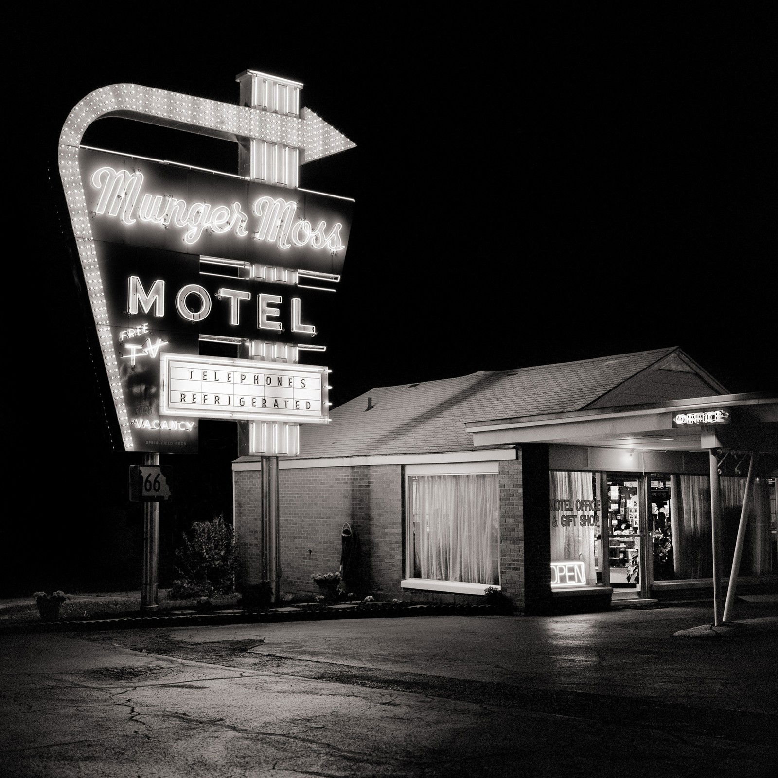 Munger Moss Motel by Shannon Richardson - Limited Edition. Edition of: 100. Signed.