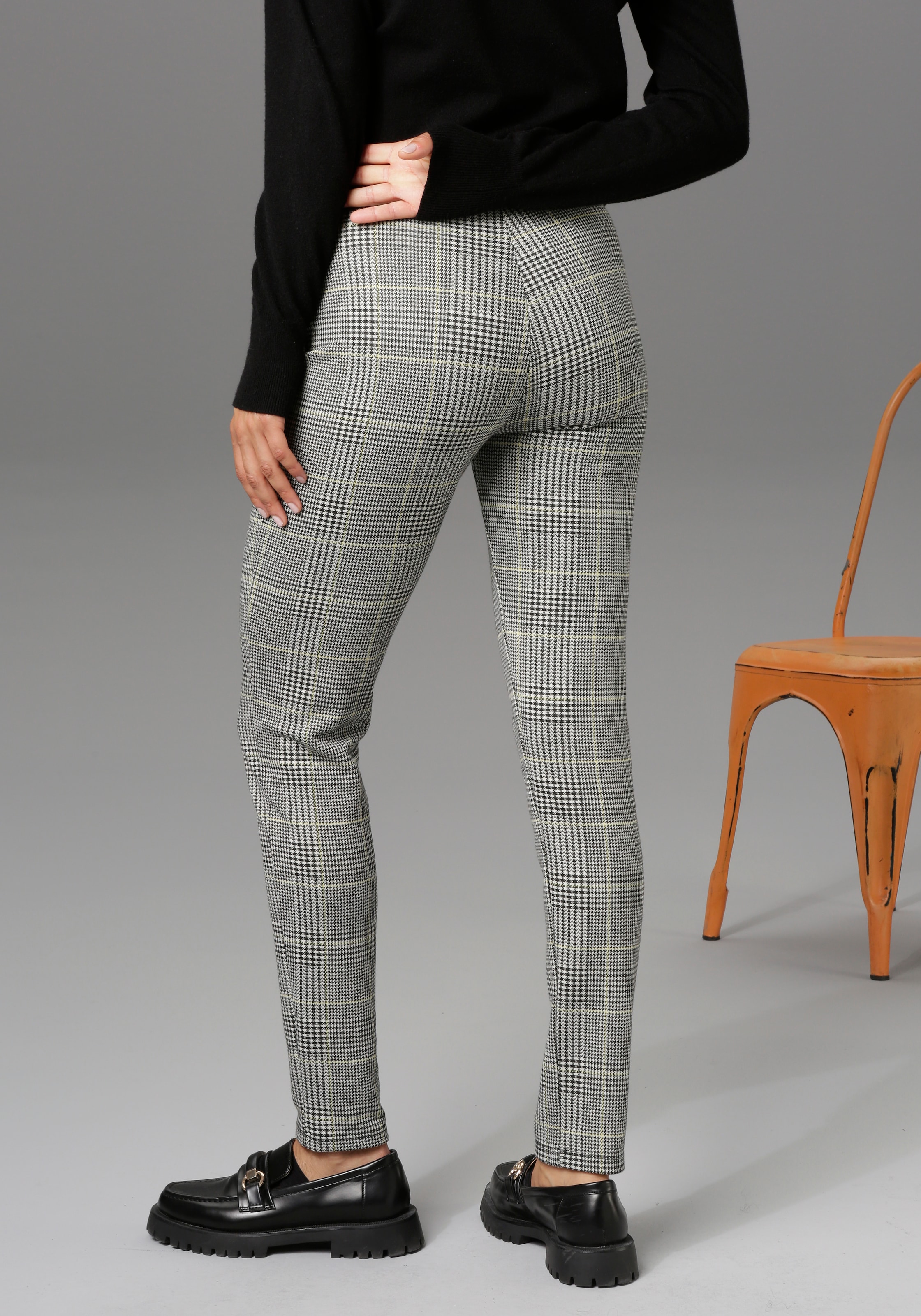 Aniston CASUAL Leggings  im Karo-Dessin