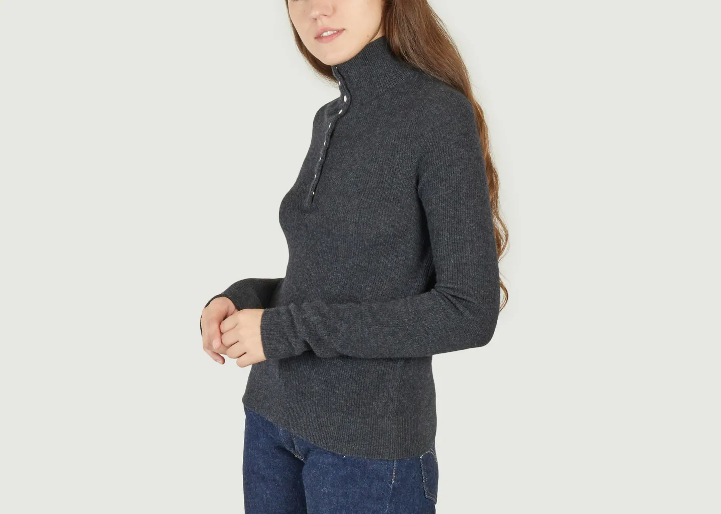 Pull Elea Ba&sh
