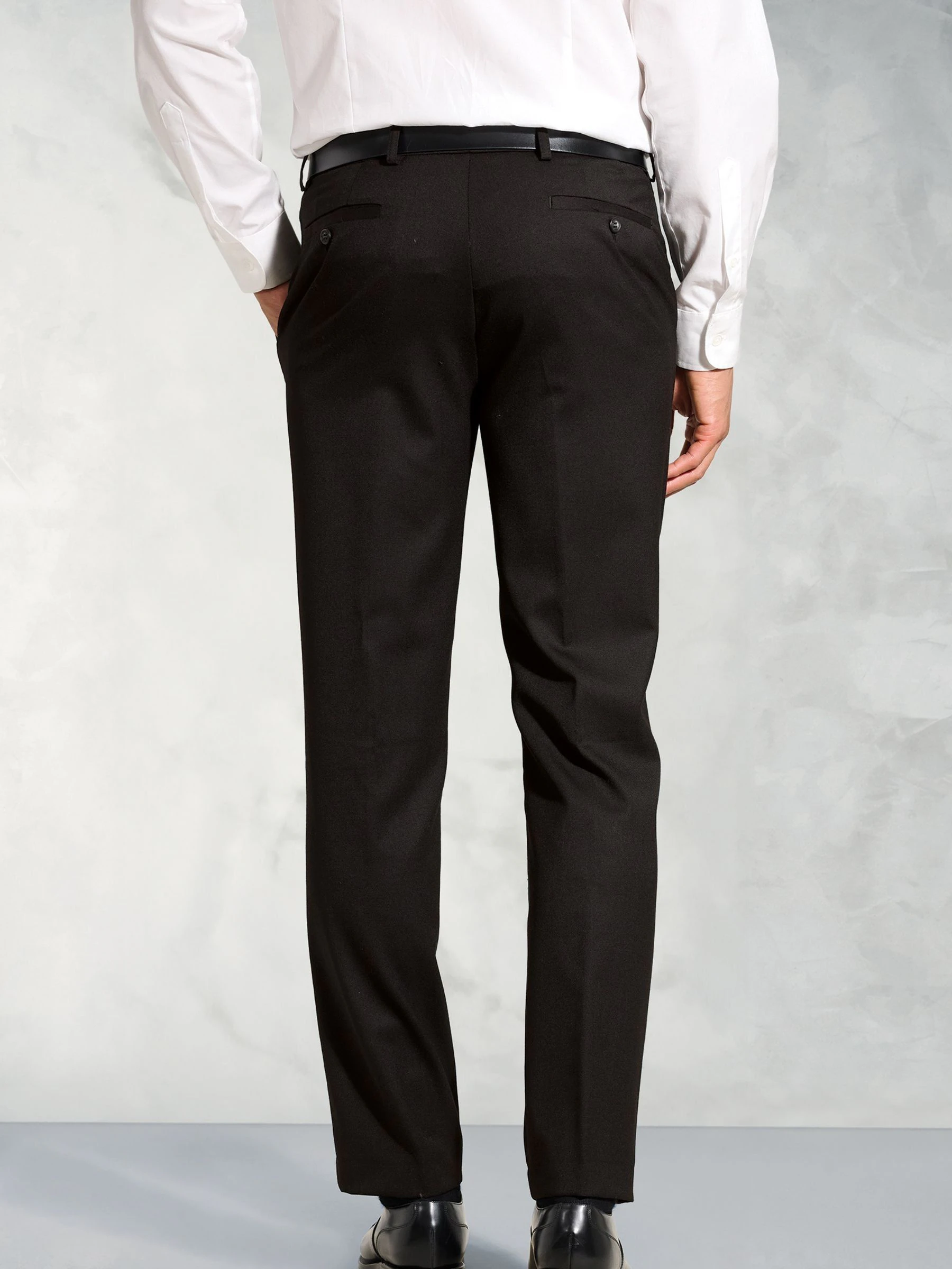 Zwart - Brook Taverner Flannel Trousers