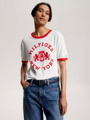 Camiseta Varsity com Logo Flocado