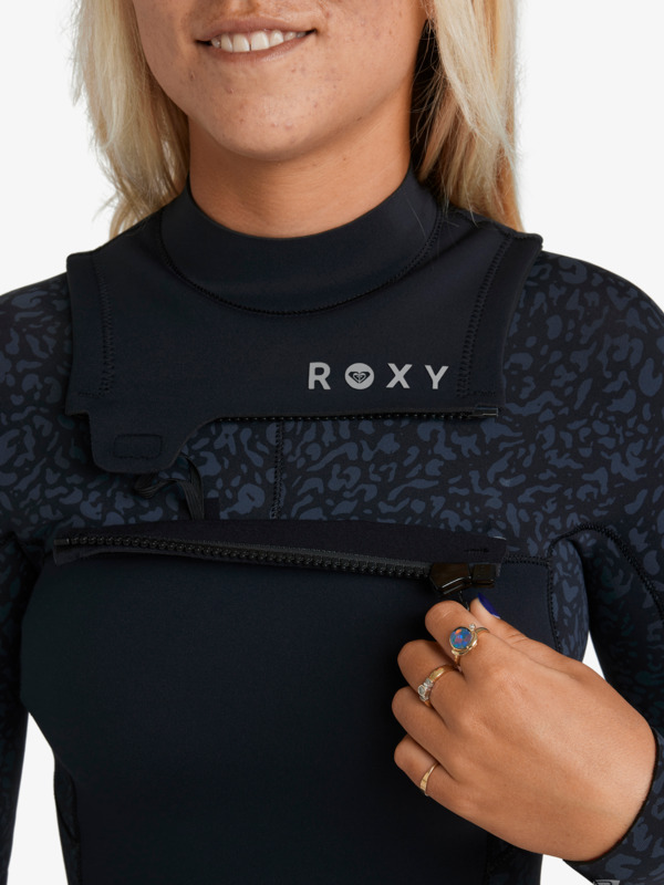 3/2 Swell Natural Combinaison de surf zip poitrine Noir Femme