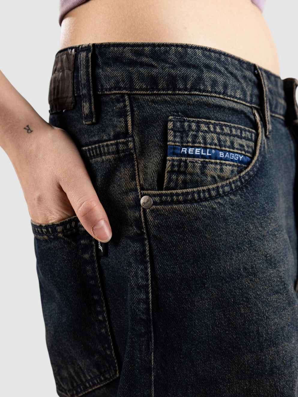 REELL Chloe Baggy Jeans crazy dirty