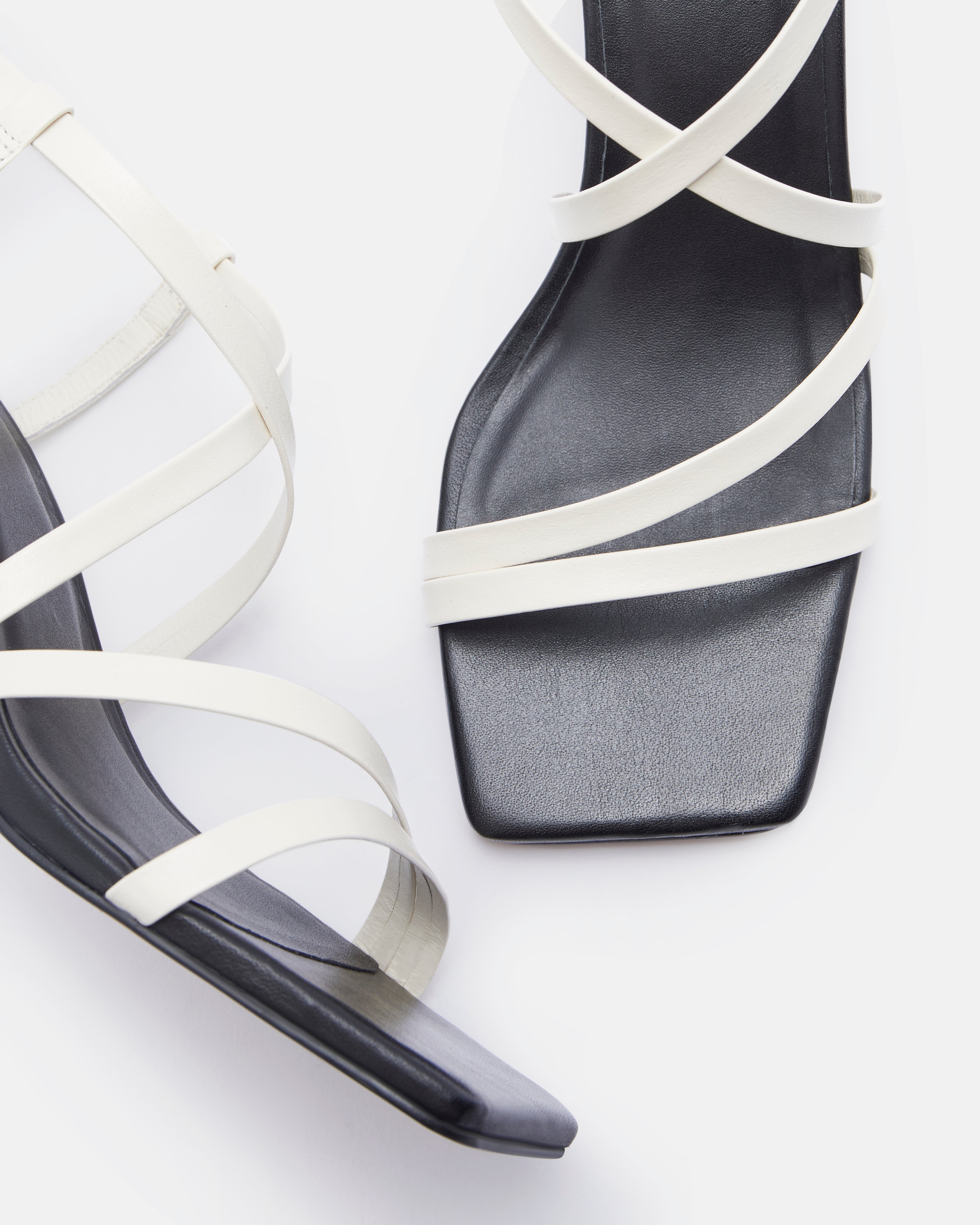 SANDALES KEIKO CRÈME NOIR