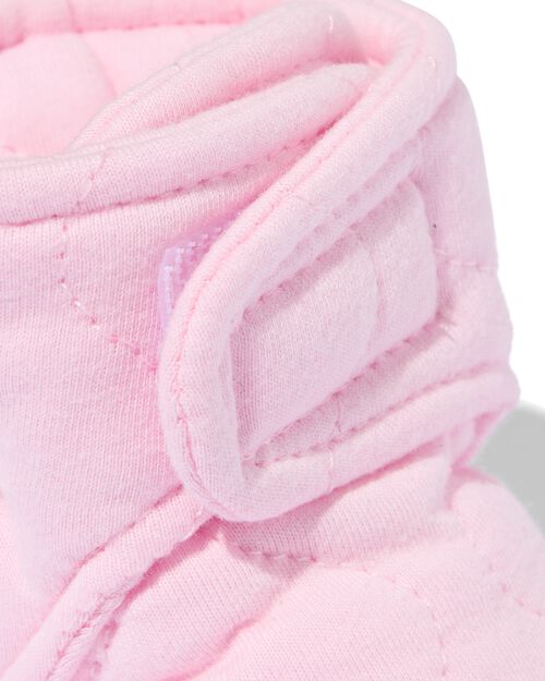 chaussons nouveau-né matelassés rose