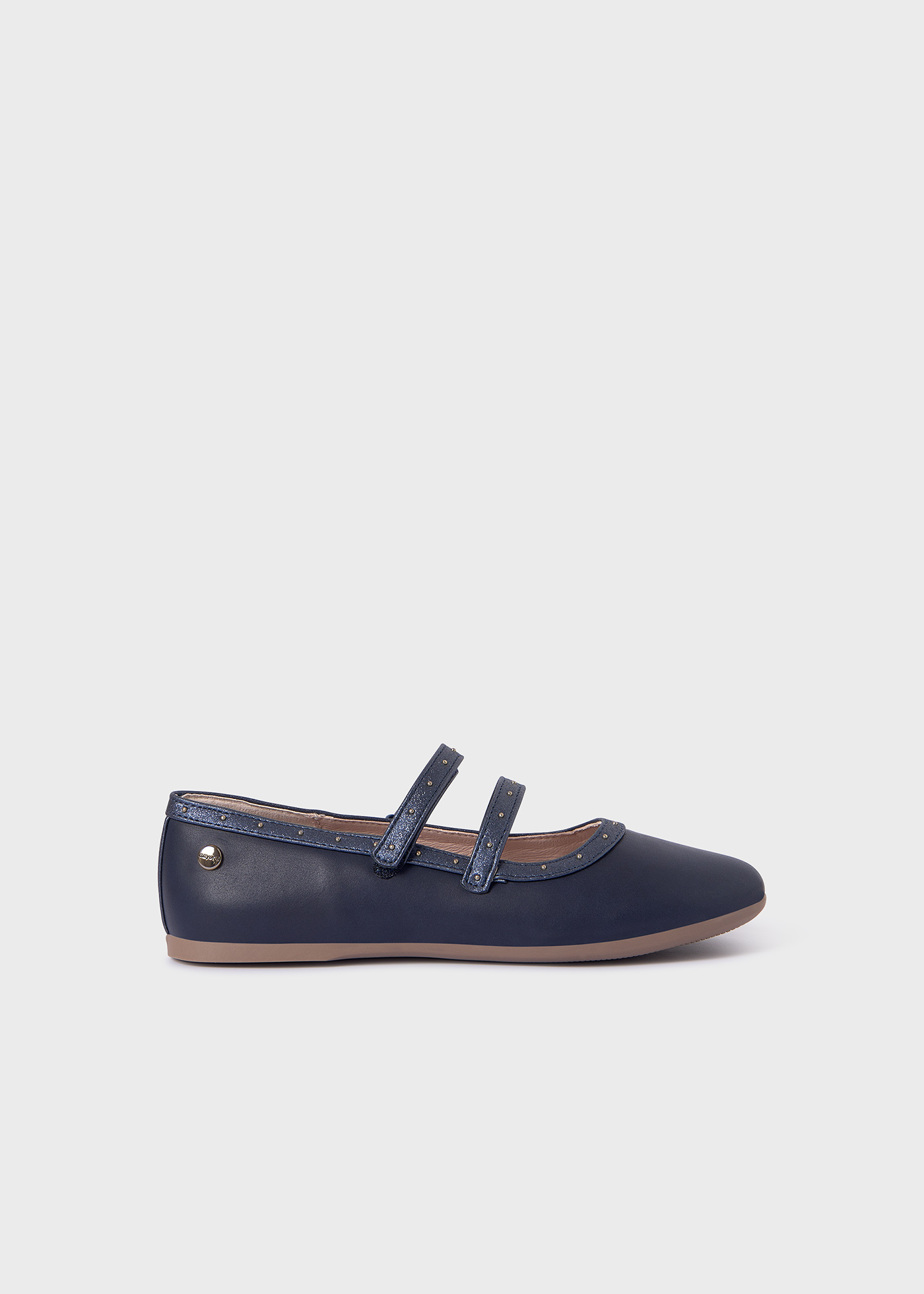 Sapato estilo Mary Jane com palmilha cravejada, em couro sustentável, para meninas.