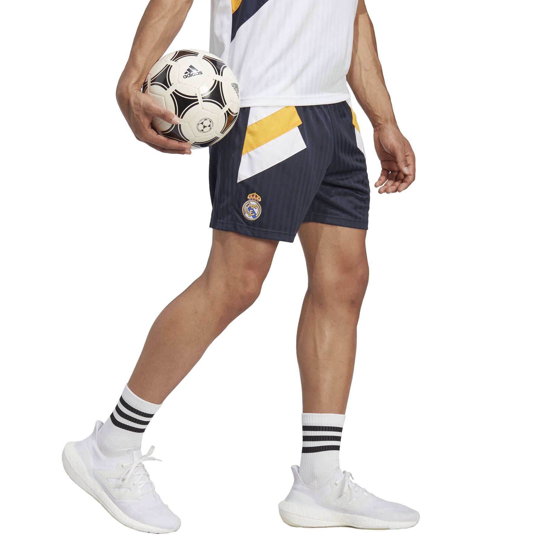 adidas Performance| Herren Fußballshorts REAL ICON SHORTS