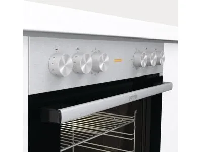 Gorenje Essential BC6715E02XK - Ovn - til indbygning - niche - bredde: 56 cm - dybde: 55 cm - højde: 59 cm - med selv-rengøring - Klasse A - rustfrit stål