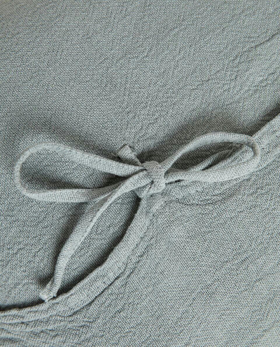 CAPA DE ALMOFADA EM LINHO LAVADO