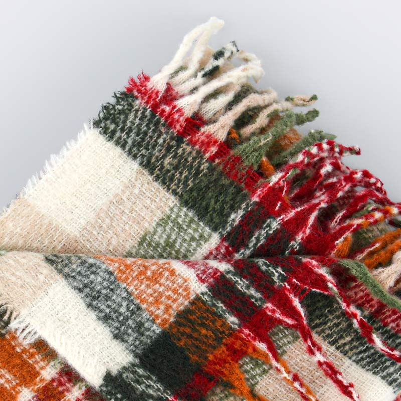Plaid 'Scotty' façon écharpe rayé beige