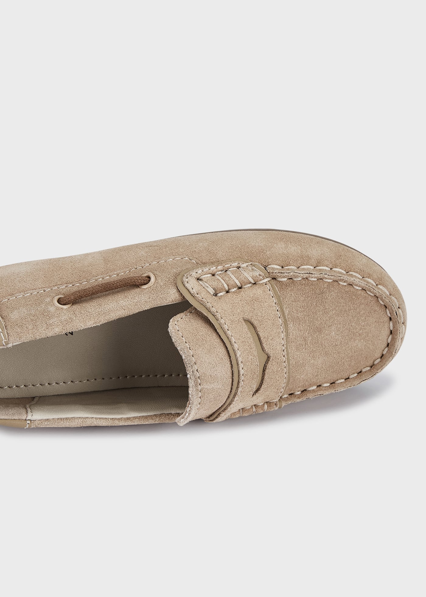 Mocassim de couro para menino