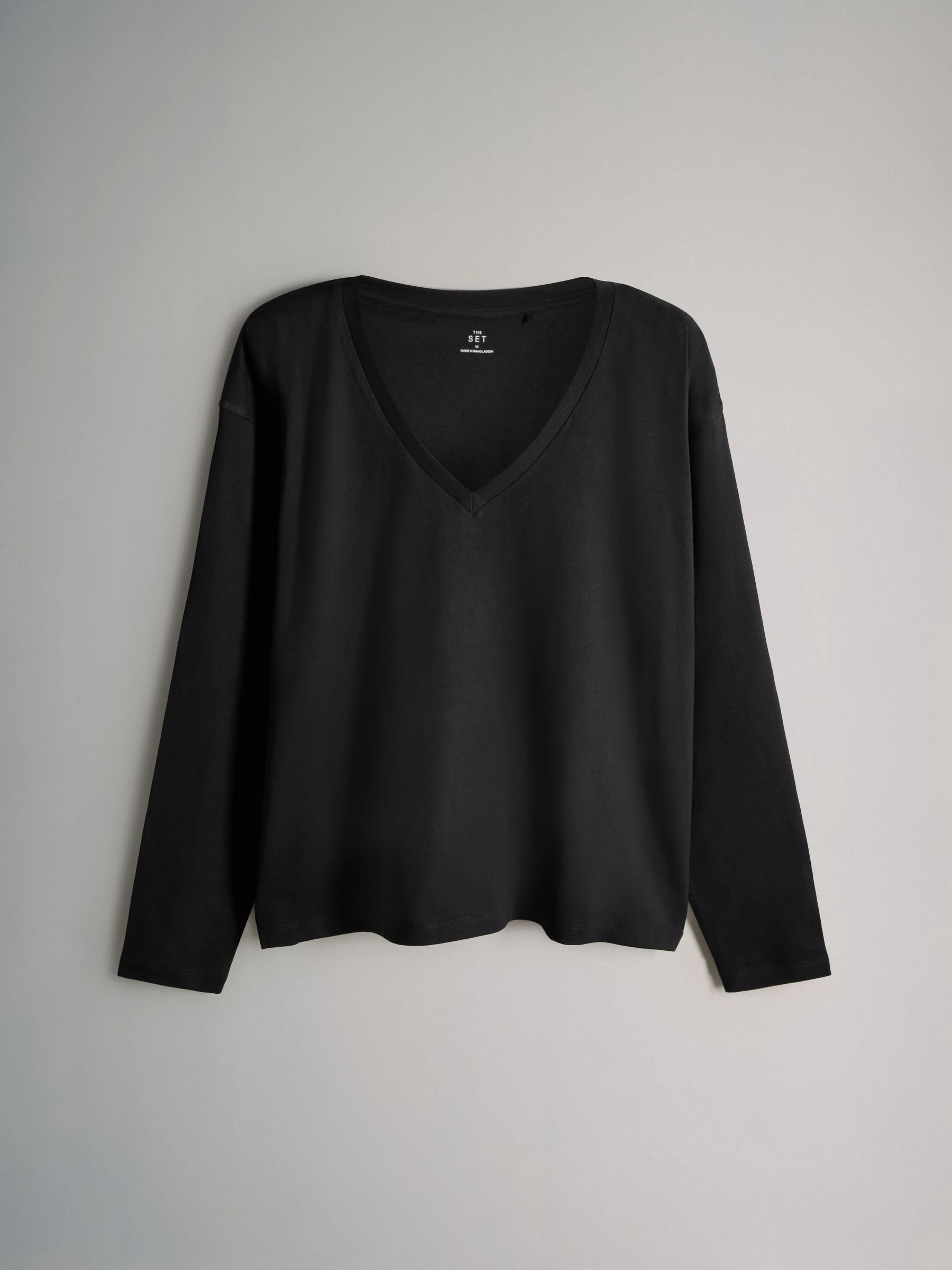 The Set 4 Pack Relaxed V-Neck T-Shirts