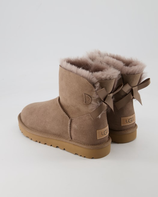 UGG Mini Bailey Bow Winterschuhe in Beige