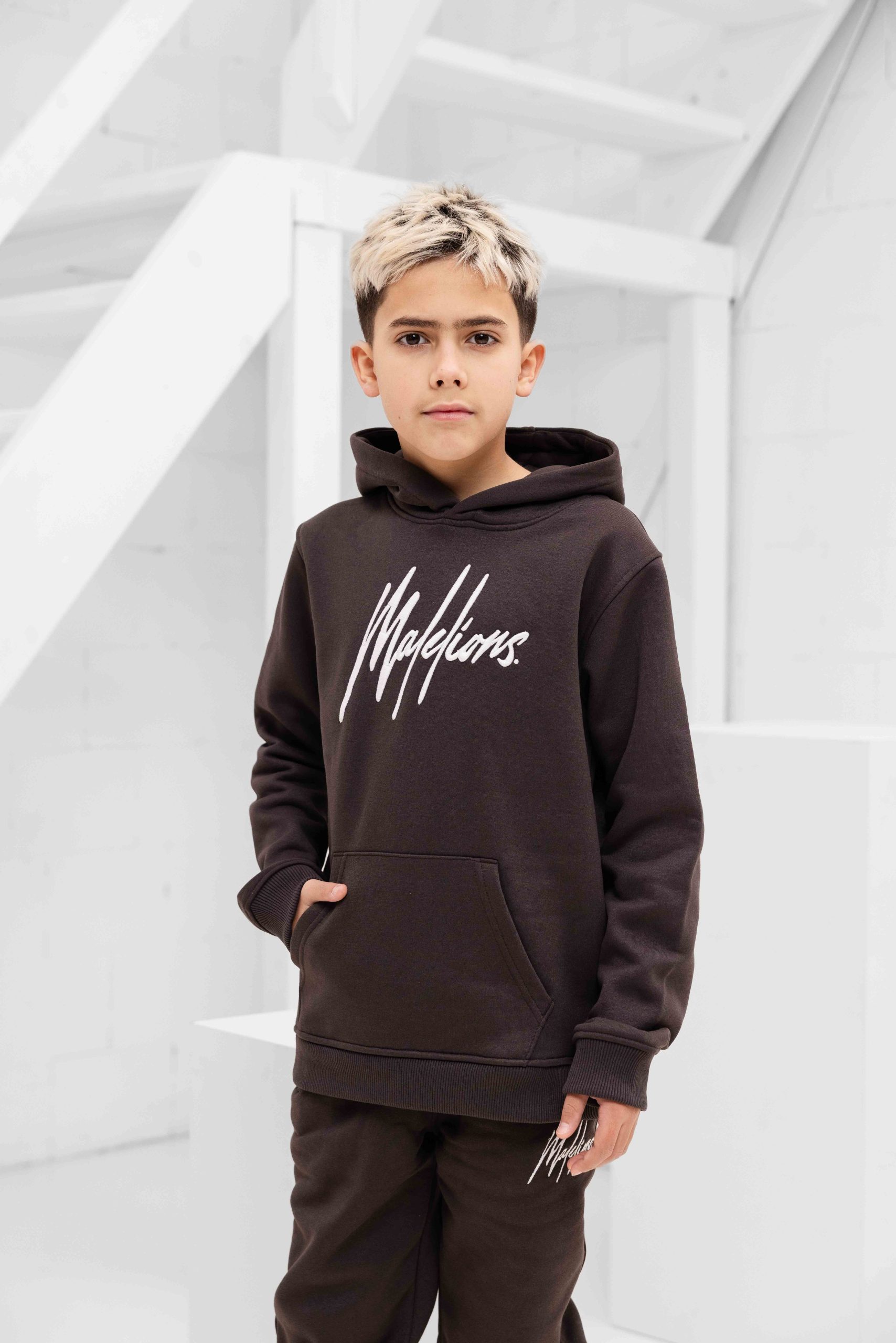 Malelions Essentials Trainingspak Kids Bruin