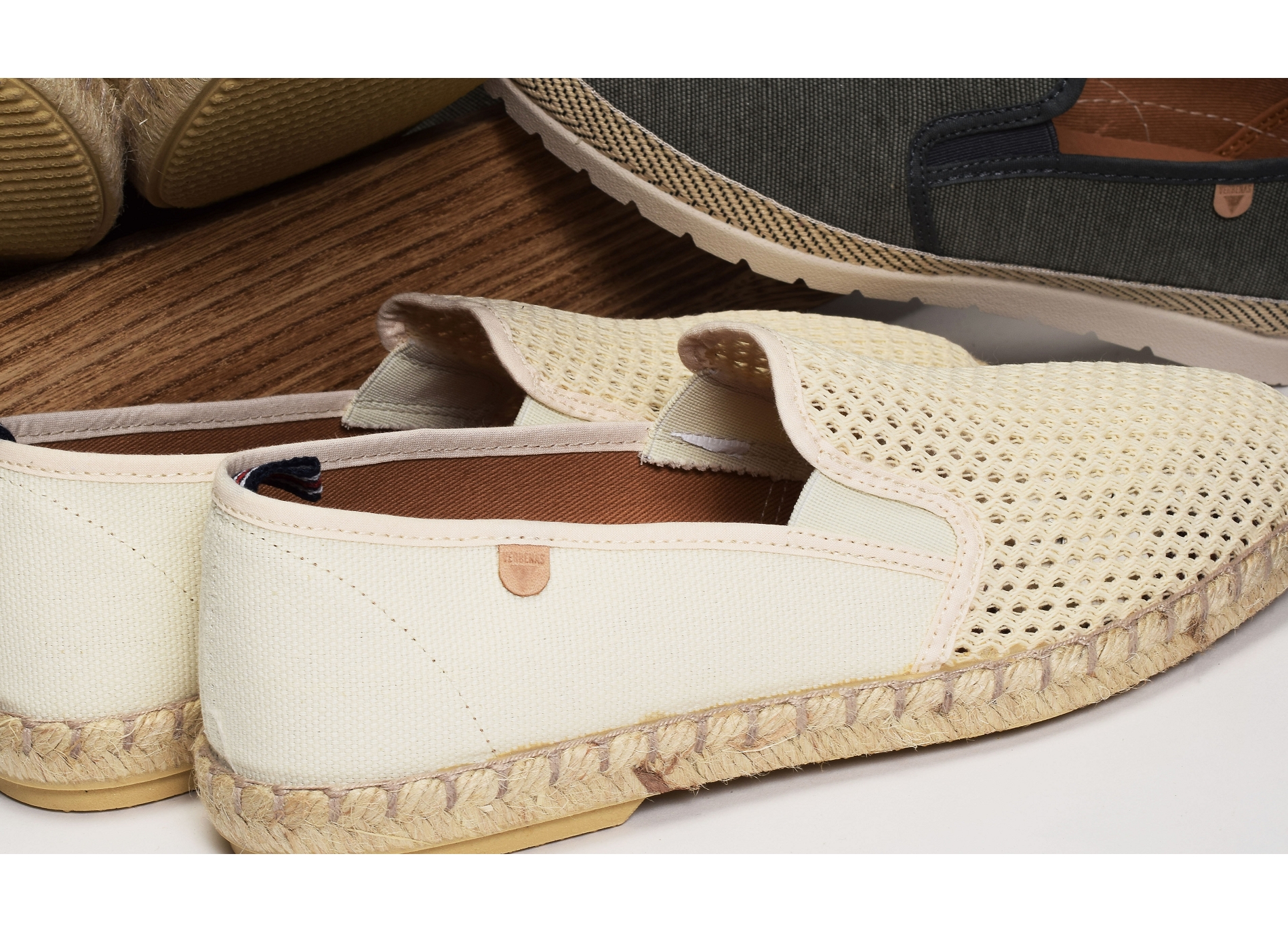 Tom rejilla beige
